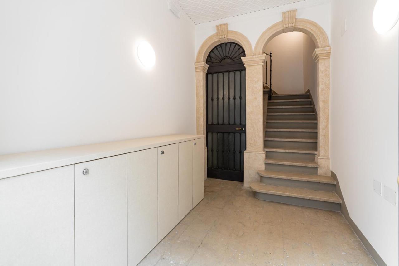 Domus Verona - Residenza Marconi ภายนอก รูปภาพ