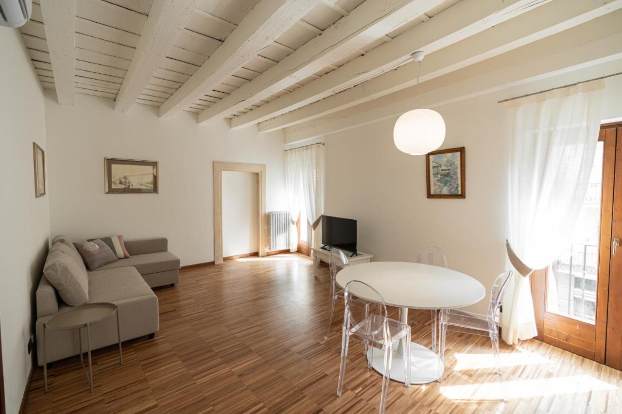 Domus Verona - Residenza Marconi ภายนอก รูปภาพ