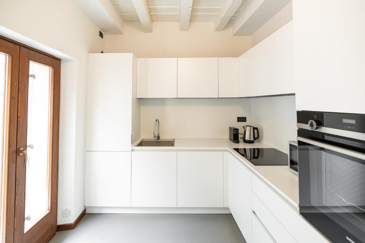 Domus Verona - Residenza Marconi ภายนอก รูปภาพ