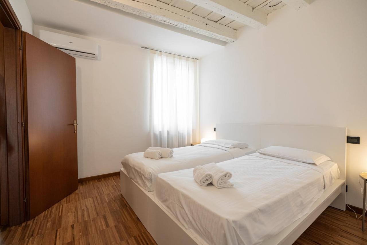Domus Verona - Residenza Marconi ภายนอก รูปภาพ