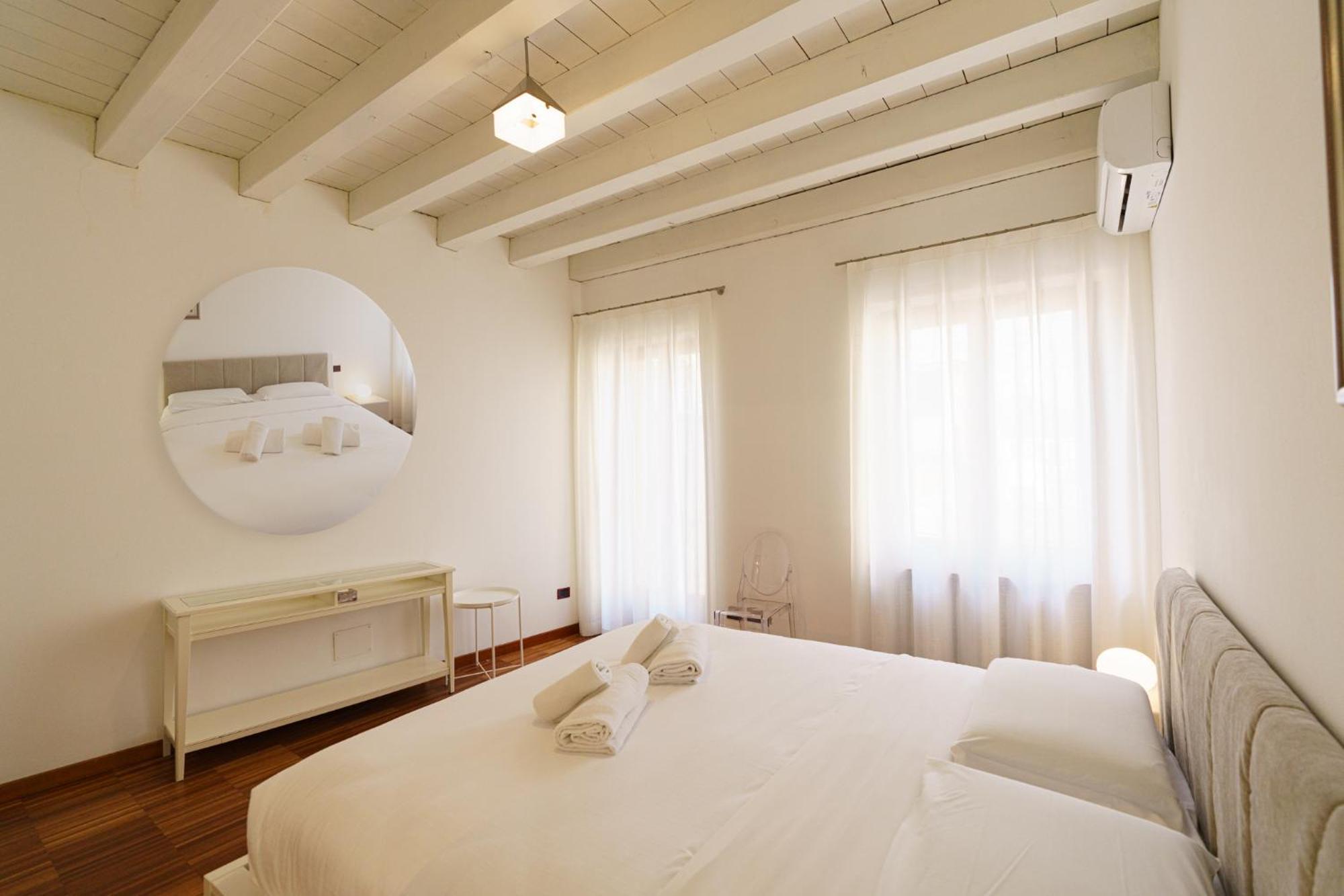 Domus Verona - Residenza Marconi ภายนอก รูปภาพ
