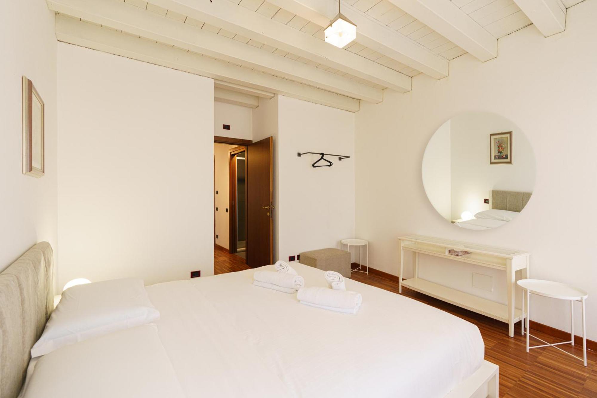 Domus Verona - Residenza Marconi ภายนอก รูปภาพ